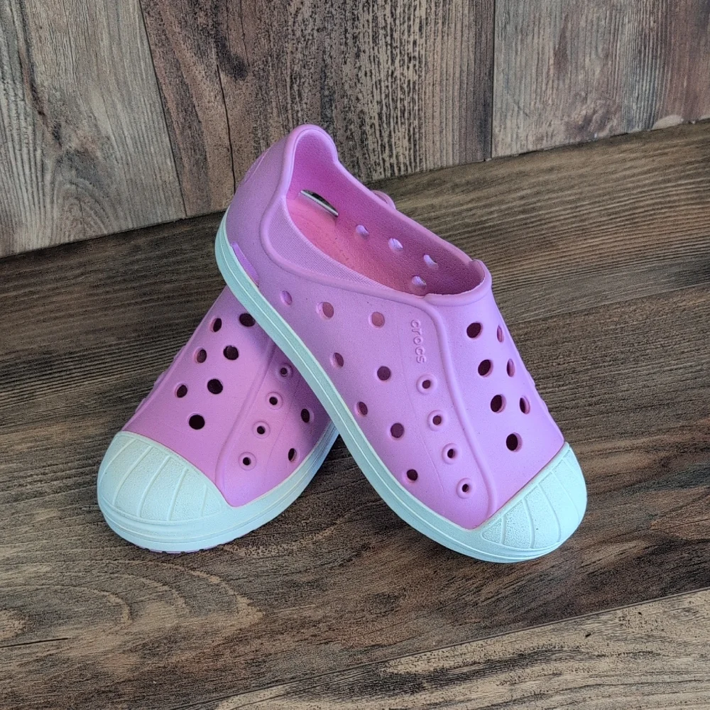 CROCS Kids' Pink/White Bump It Water Slip On Shoes J 2 Q204